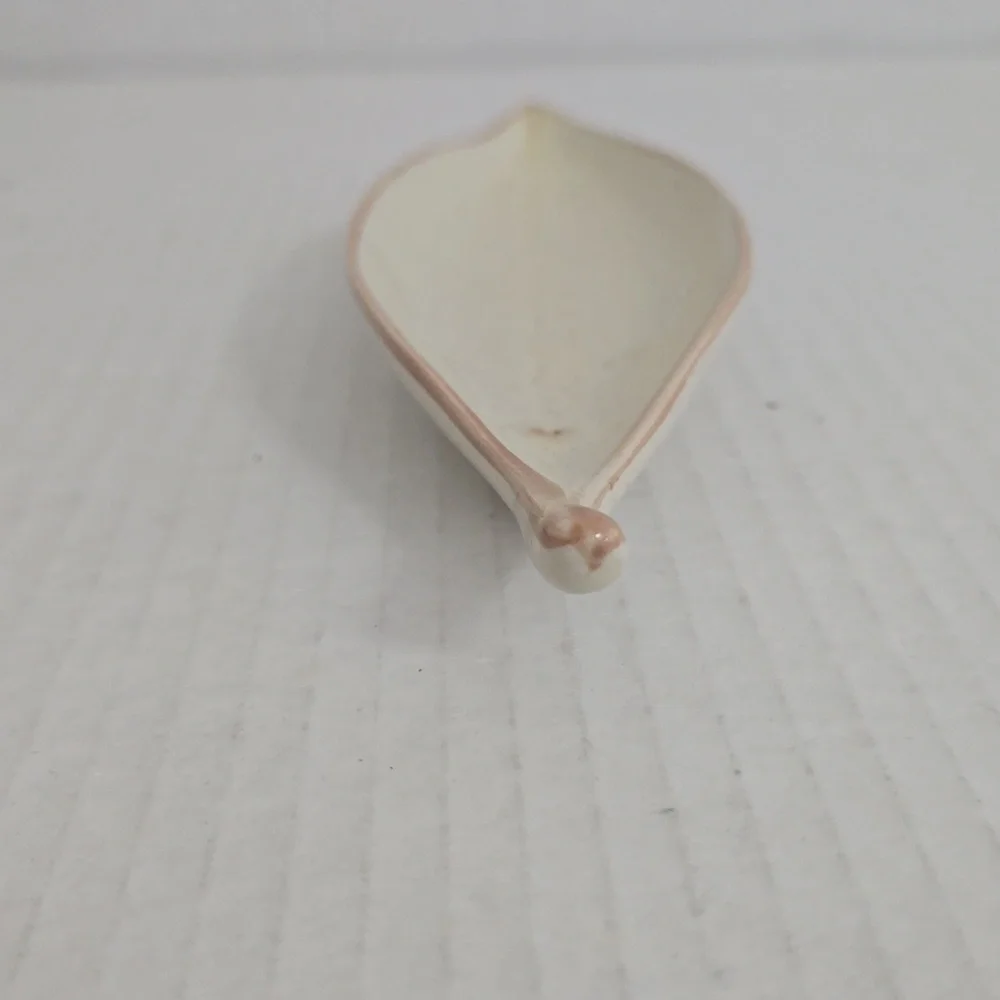 Pier 1 Cream Leaf-Shaped Incense Holder